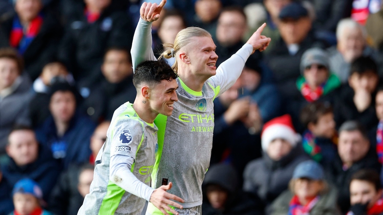 แมนซิตี้ฟอร์มแรง! บุกถล่มคริสตัล พาเลซ ไล่จี้จ่าฝูงพรีเมียร์ลีก อังกฤษ